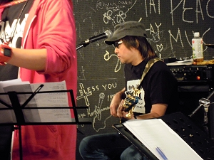 cinema121122_57.jpg(83739 byte)